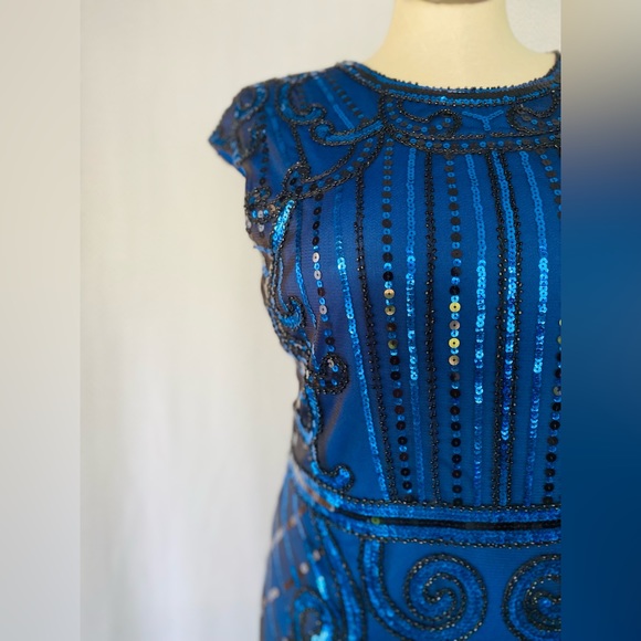 Blue sequined flapper dress - Picture 4 of 8